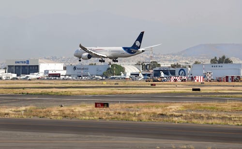 Aerolíneas de México pierden 6 mil 616 mdp por turbosina