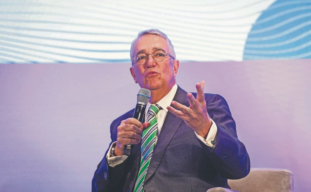 En sus redes sociales, el empresario Ricardo Salinas expuso que tanto el expresidente López Obrador como Claudia Sheinbaum han dedicado mucho tiempo para calumniarlo. ARCHIVO EL UNIVERSAL