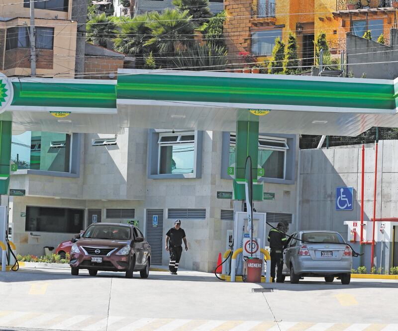 En el Valle de Toluca operadores han sido embestidos por choferes ebrios que huyen para no pagar. Foto: JORGE ALVARADO. EL UNIVERSAL