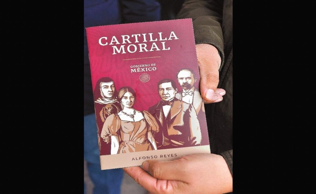 La Cartilla Moral fue escrita en 1944 y ha sido reeditada en varias ocasiones - Foto: Cortesía Presidencia/EFE