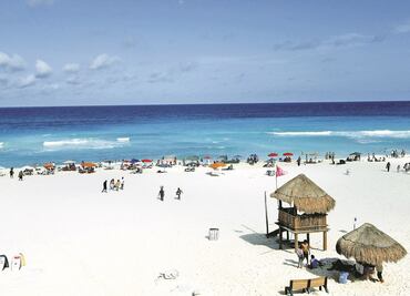 Buscan Verde y Morena prohibir que se fume y venda tabaco en playas mexicanas