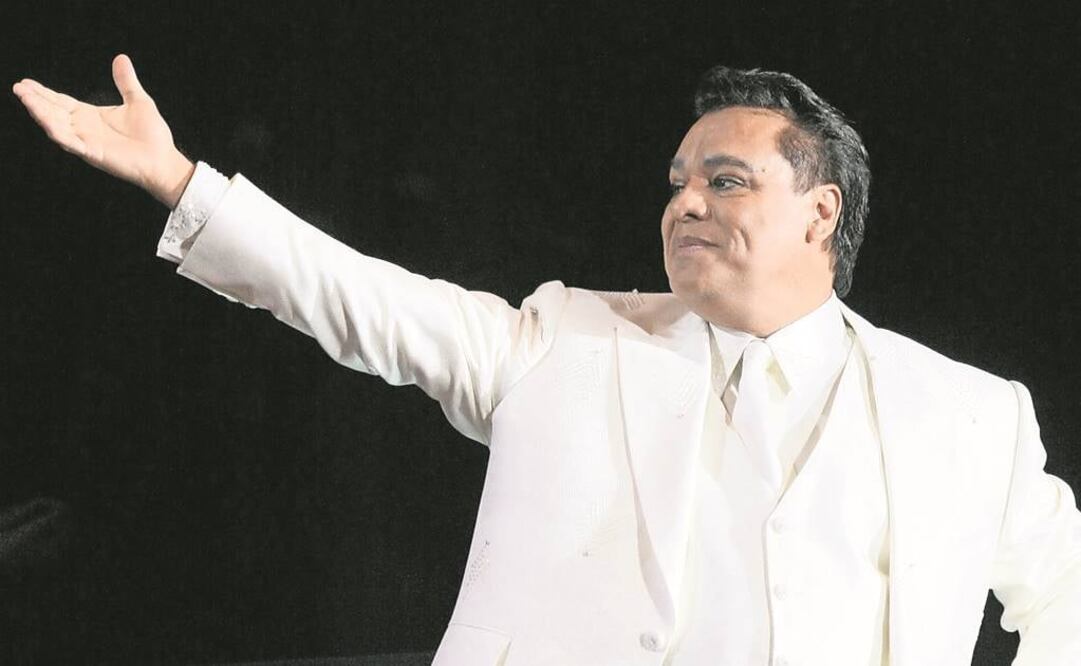 "Ciudad Juárez se conoce por Juan Gabriel en el mundo entero", afirmó el alcalde Javier González, quien además de su legado en el mundo de la música resaltó su labor altruista en beneficio de los niños. FOTO: Archivo.