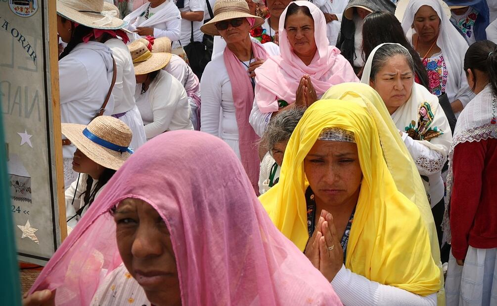 Peregrinación de Querétaro a la Basílica de Guadalupe: 20 mil mujeres cumplen su promesa de fe y devoción. Foto: Berenice Fregoso El universal