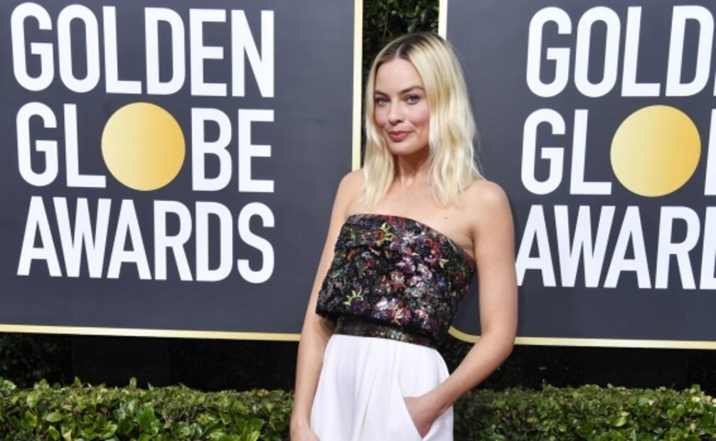 Arriban estrellas a la alfombra roja de los Globos de Oro