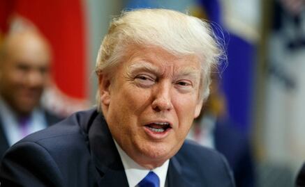 Trump ofreció ayuda a EPN, no amago, según transcripción de CNN