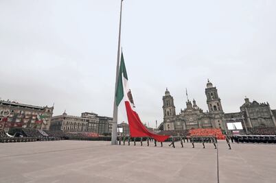 Zócalo luce nuevo rostro tras 4 meses de obras