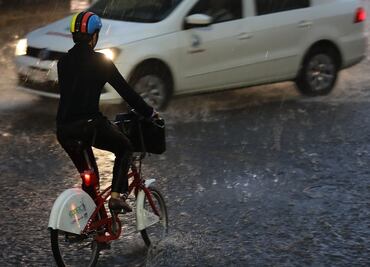Prevén inicio de semana con tormentas fuertes en CDMX
