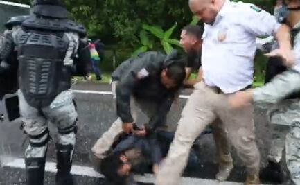 Funcionarios de Migración que patearon a migrante ya fueron dados de baja, dice AMLO