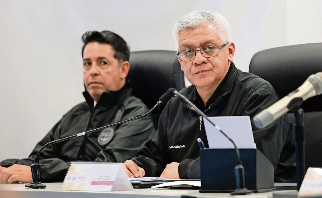 Cristóbal Castañeda Camarillo, secretario de Seguridad en el Estado de México, advirtió que en el caso de robo de autopartes es posible indagar si hay autoridades involucradas. Foto. Alejandro Vargas / EL UNIVERSAL