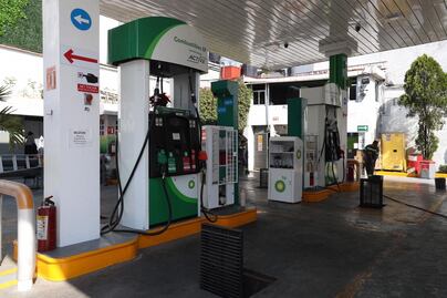 Pemex descarta desabasto en Valle de México; llama a no hacer compras de pánico