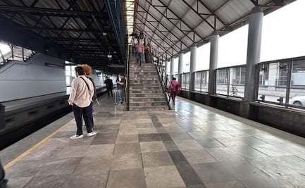 Metro acuerda retiro de ambulantes en 8 estaciones de la Línea B ubicadas en Ecatepec; reordenan comercio en andenes