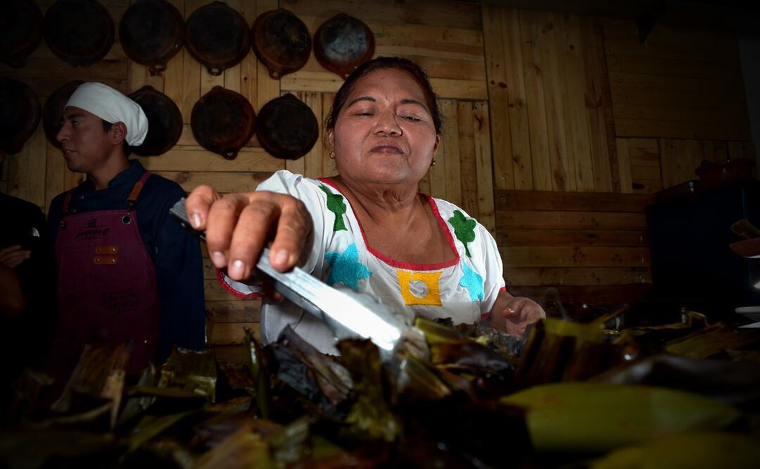 Navidad en Quintana Roo. Ady Pech Poot, cocinando en Fogones MX. Foto: Cortesía