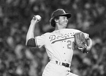 Muere Don Sutton, histórico de los Dodgers y compañero de Fernando Valenzuela