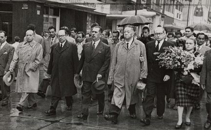 Subastarán fotografías del funeral de Frida Kahlo