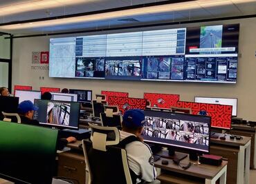 Vigilan Metrobús en tiempo real