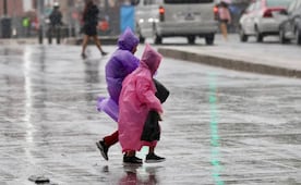 Hay alerta amarilla por lluvias fuertes y granizo en toda la CDMX; se esperan rachas de viento superiores a los 50 km/h