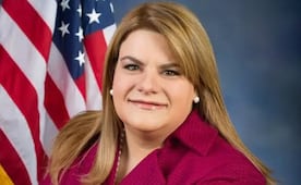 Gobernadora de Puerto Rico pide anexión a EU en aniversario de la Independencia; desata polémica