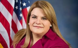 Gobernadora de Puerto Rico pide anexión a EU en aniversario de la Independencia; desata polémica