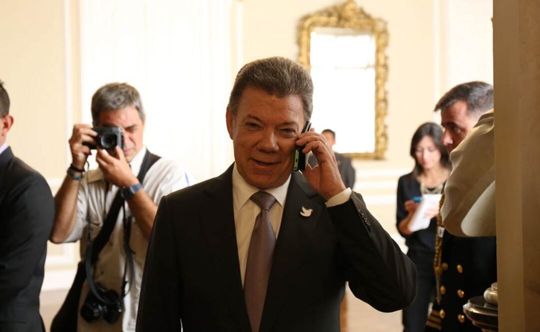 Maduro se niega a responder llamadas de Santos