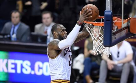 Cleveland da una exhibición en casa e iguala serie