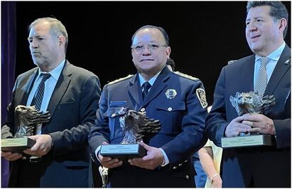 Galardonan a Hermenegildo Lugo, subsecretario en la SSC CDMX, por su combate a grupos delictivos 