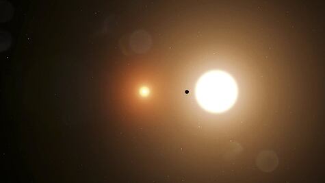 Joven de 17 años descubre planeta 6 veces más grande que la Tierra