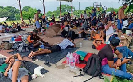 Migración reparte permisos; caravana migrante se debilita