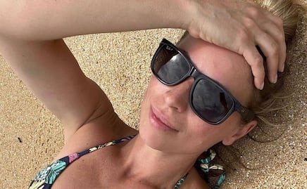 Ludwika Paleta luce el bikini ideal para mujeres de más de 40