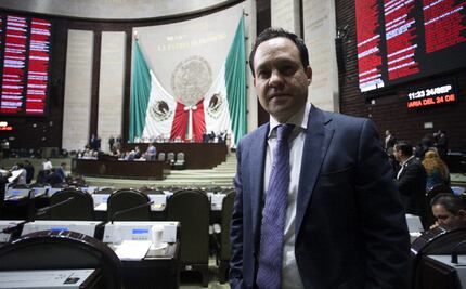 Presentará MC a AMLO iniciativa de ingreso básico universal