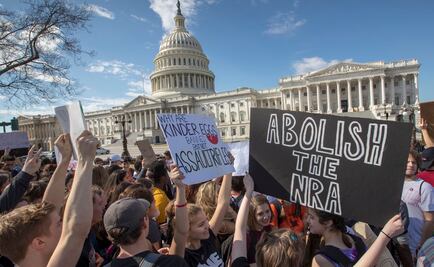 "Es hora de actuar", piden sobrevivientes de tiroteo en Florida a legisladores