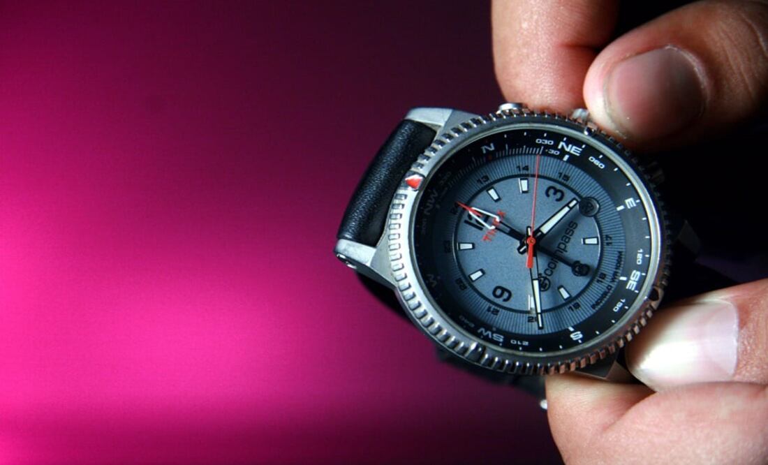 Se recomienda que el próximo sábado 24 de octubre, antes de irse a dormir, se atrase una hora los relojes, para que al día siguiente se reanuden las actividades con el Horario de Invierno - Foto: Rashide Frêas/Cuartoscuro.com