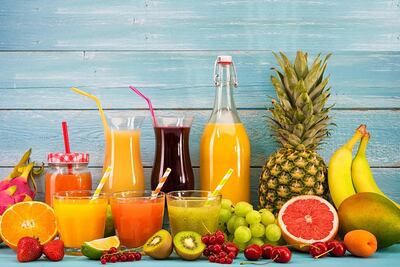 Bebidas hidratantes con ingredientes naturales
