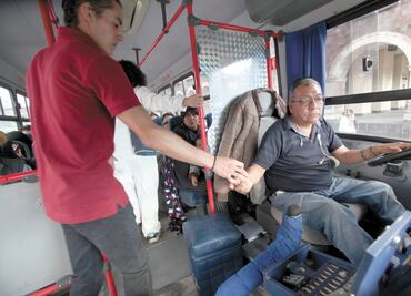 Transportistas en Toluca amagan con alza