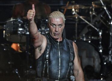 Vocalista de Rammstein, hospitalizado por coronavirus