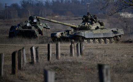 Ejército de Ucrania combate contra tanques rusos que avanzan hacia Kiev
