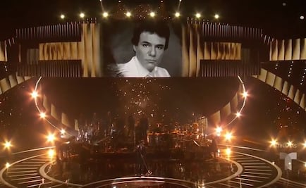 Marc Anthony hace homenaje a José José en los Latin AMAS 2019