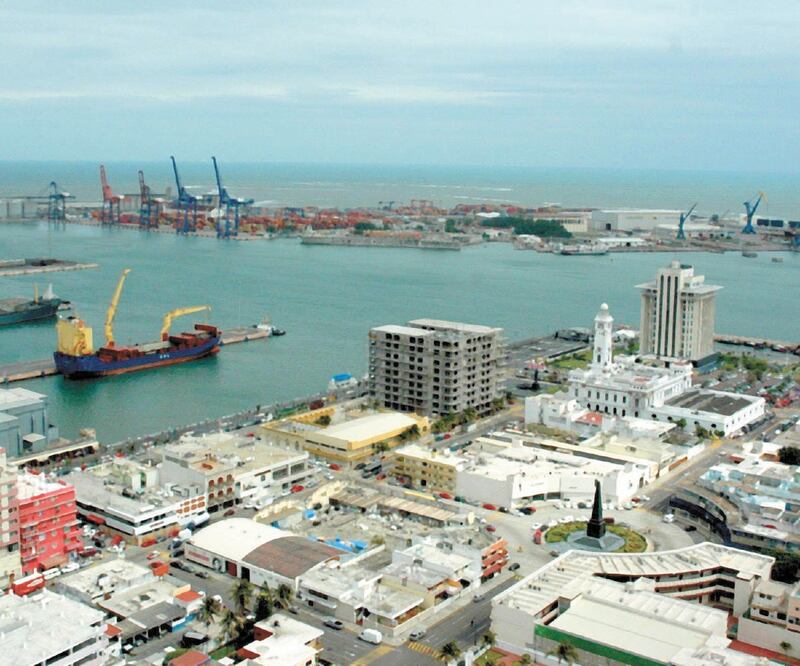 El combustóleo de Pemex no cumple las reglas marítimas, que prohíben a las embarcaciones usar combustibles con contenido de azufre mayor a 0.5%. ARCHIVO EL UNIVERSAL