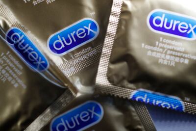 Retiran del mercado más de 60 lotes de condones Durex por riesgo de ruptura