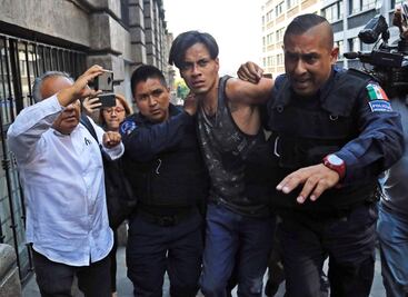 Sicarios, no becarios