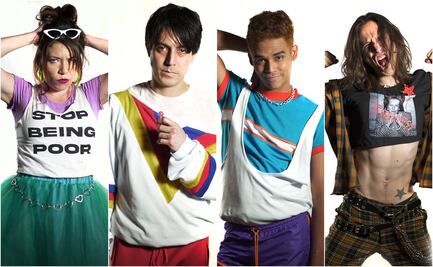 Celebran volver al teatro