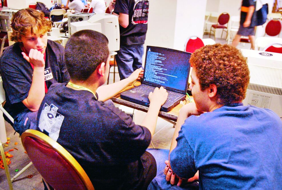 El robo de identidad o phishing, es el ciberdelito que más afecta a la banca (ARCHIVO EL UNIVERSAL)