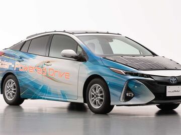 Toyota prepara Prius que funciona con paneles solares