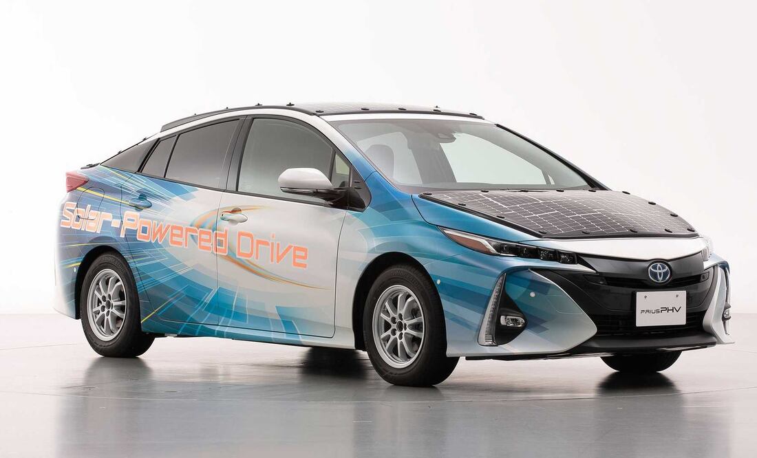 Toyota prepara Prius que funciona con paneles solares