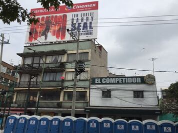 Seduvi quitará 50% de espectaculares en azoteas de la CDMX