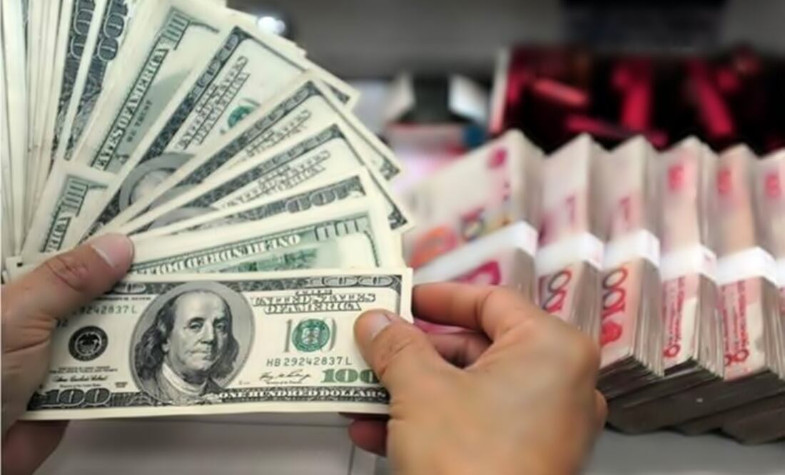 Dollar closes at $19.19 pesos