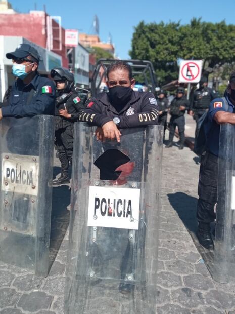 Chocan policías y ambulantes en Chiapas; hay tres heridos y siete detenidos 