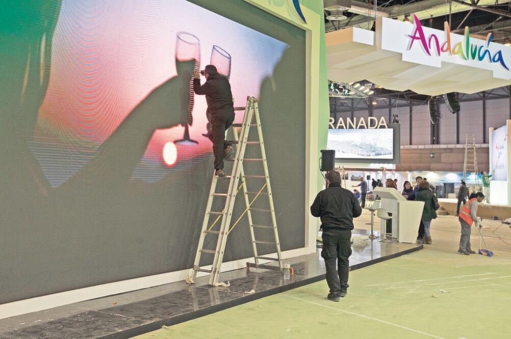 Durante la Feria Internacional de Turismo (Fitur) que se celebra en España, México promoverá el sector ante más de 10 mil empresas de 165 países. (PAUL WHITE. AP)