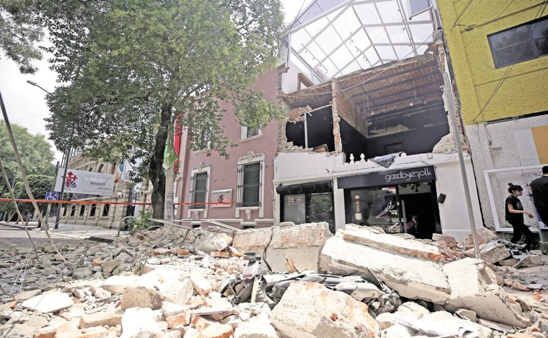 Los sismos que azotaron a la ciudad dejaron a varias personas sin casa (Foto: Alejandra Leyva) 