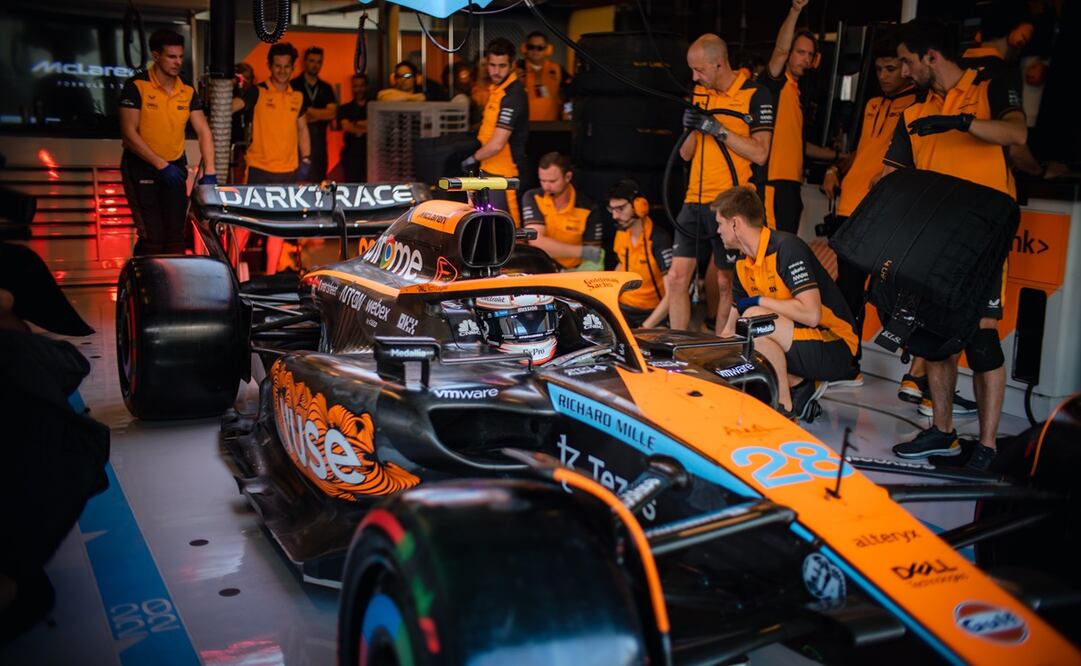 El piloto mexicano en la prueba de Abu Dhabi / Foto: Twitter McLaren 