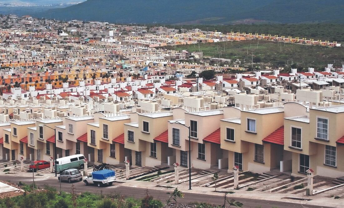 Los desarrolladores de vivienda construyen mucha de la infraestructura que requieren para las casas, de acuerdo con Consorcio Ara. ARCHIVO EL UNIVERSAL